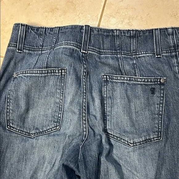 Anthropologie Pilcro Relaxed Fit Denim Jeans - Picture 7 of 7